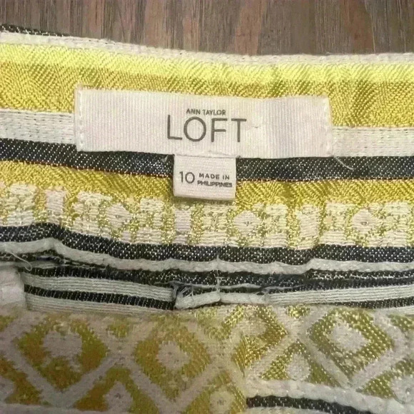 LOFT Yellow Stripe Boho Rivera Shorts size 10 - Picture 4 of 4